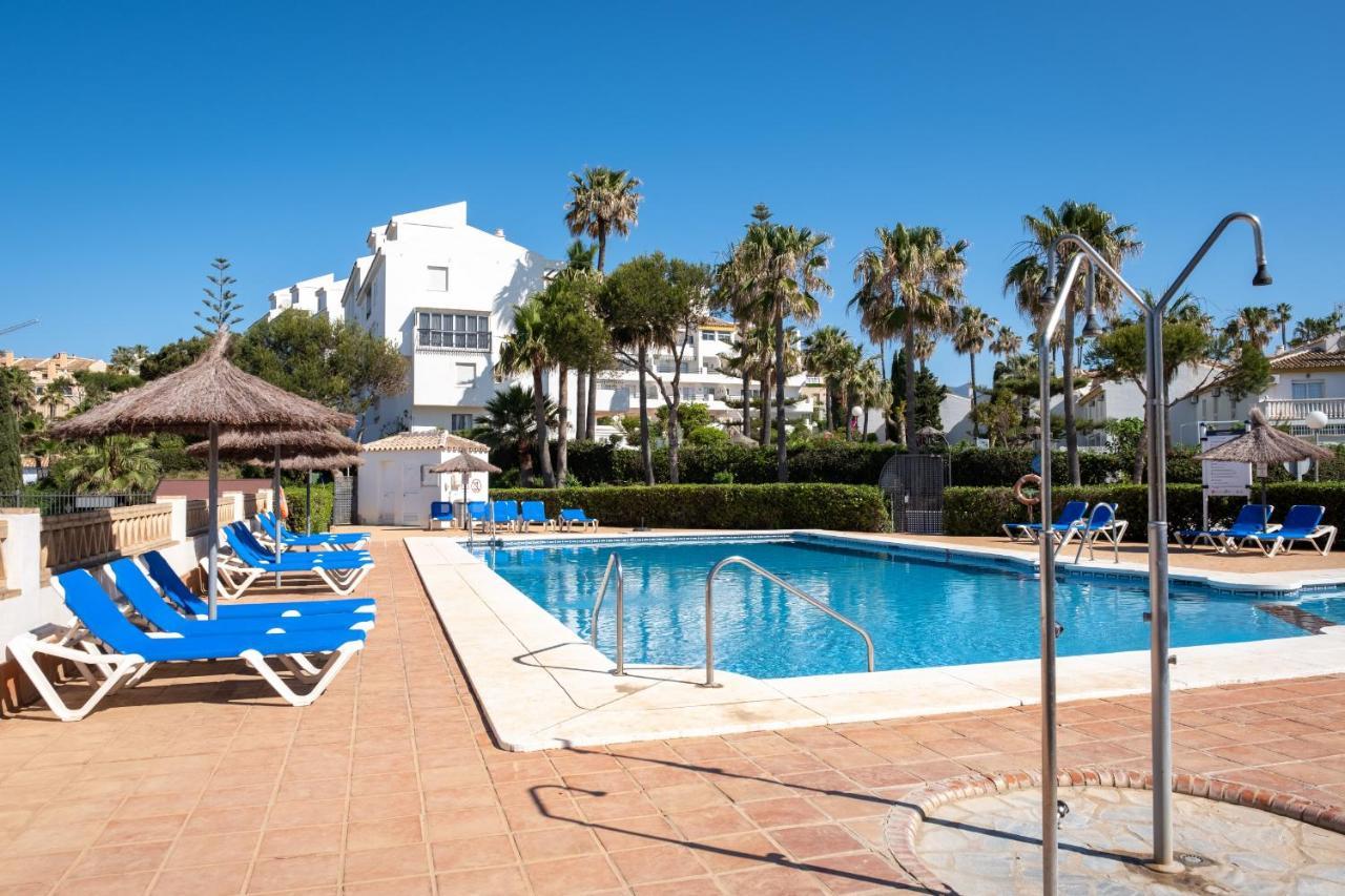 Playa & Beach Apartments Mijas Costa & Fuengirola By Alfresco Stays El Faro Extérieur photo