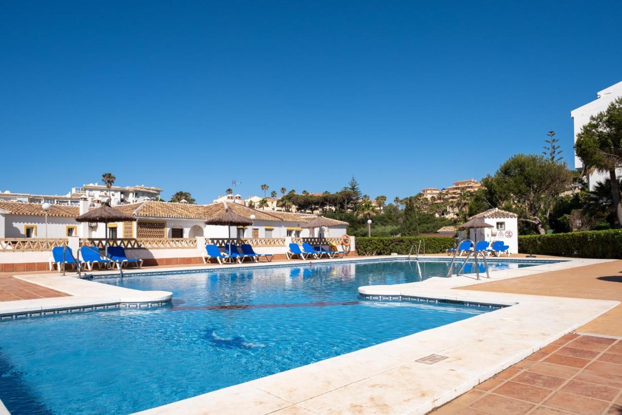 Playa & Beach Apartments Mijas Costa & Fuengirola By Alfresco Stays El Faro Extérieur photo