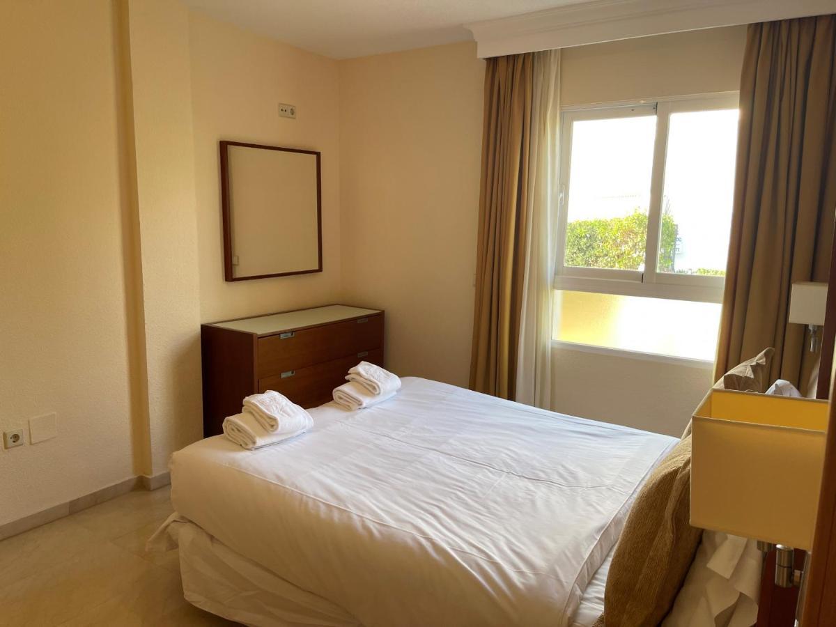 Playa & Beach Apartments Mijas Costa & Fuengirola By Alfresco Stays El Faro Extérieur photo
